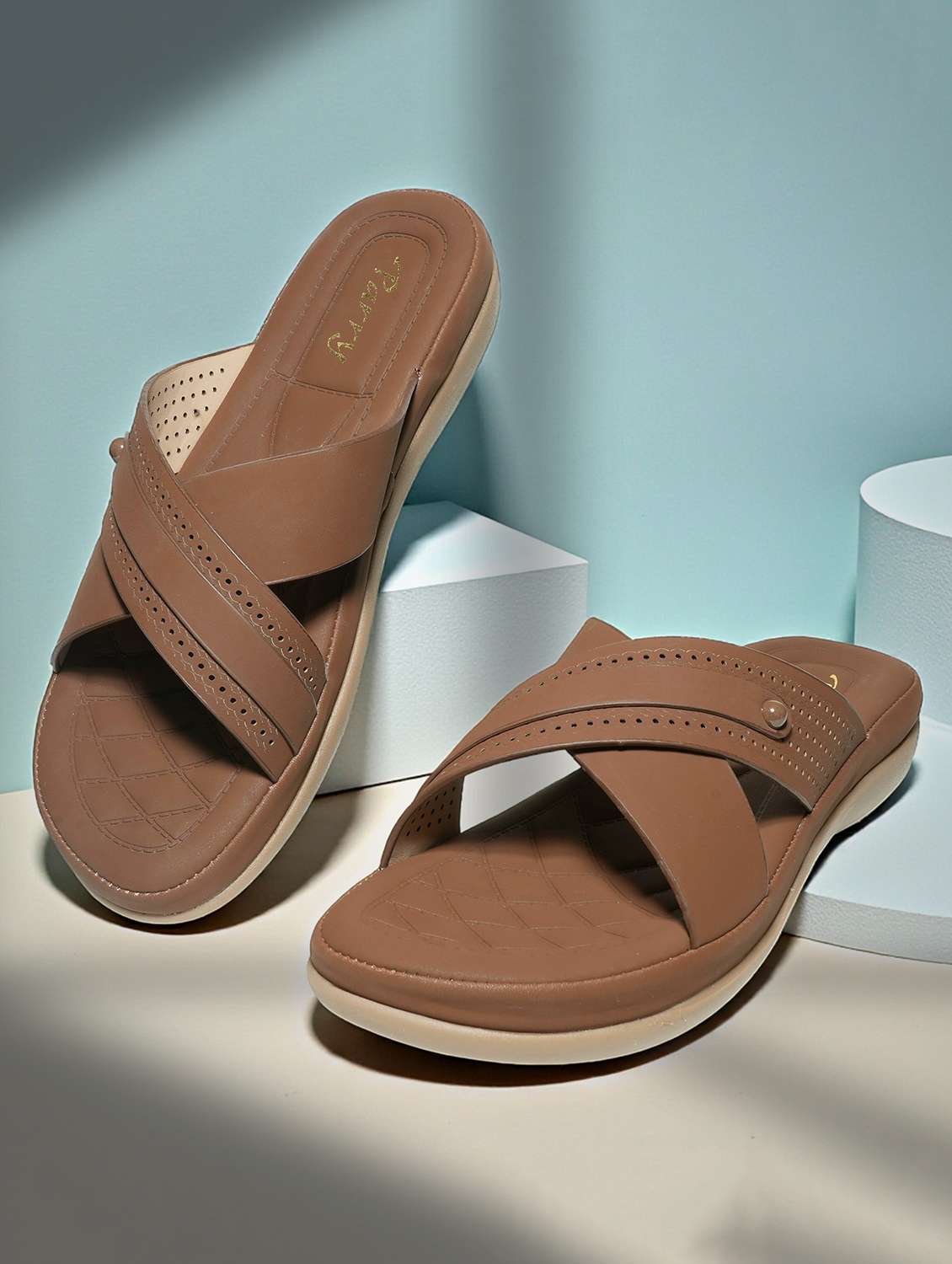 women solid slip on flat sandals