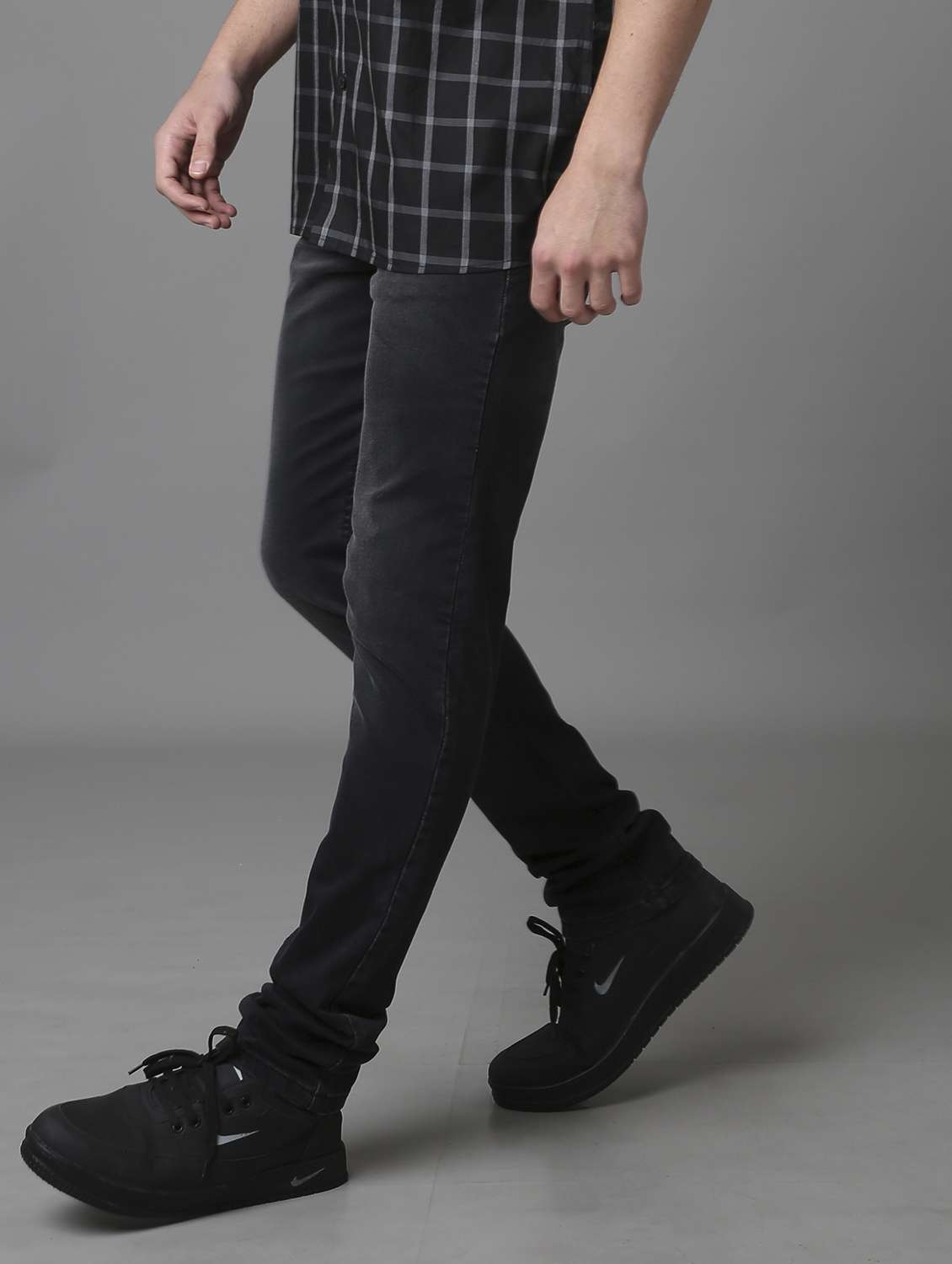 men washed mid rise full length jeans - 22292673 -  Standard Image - 2