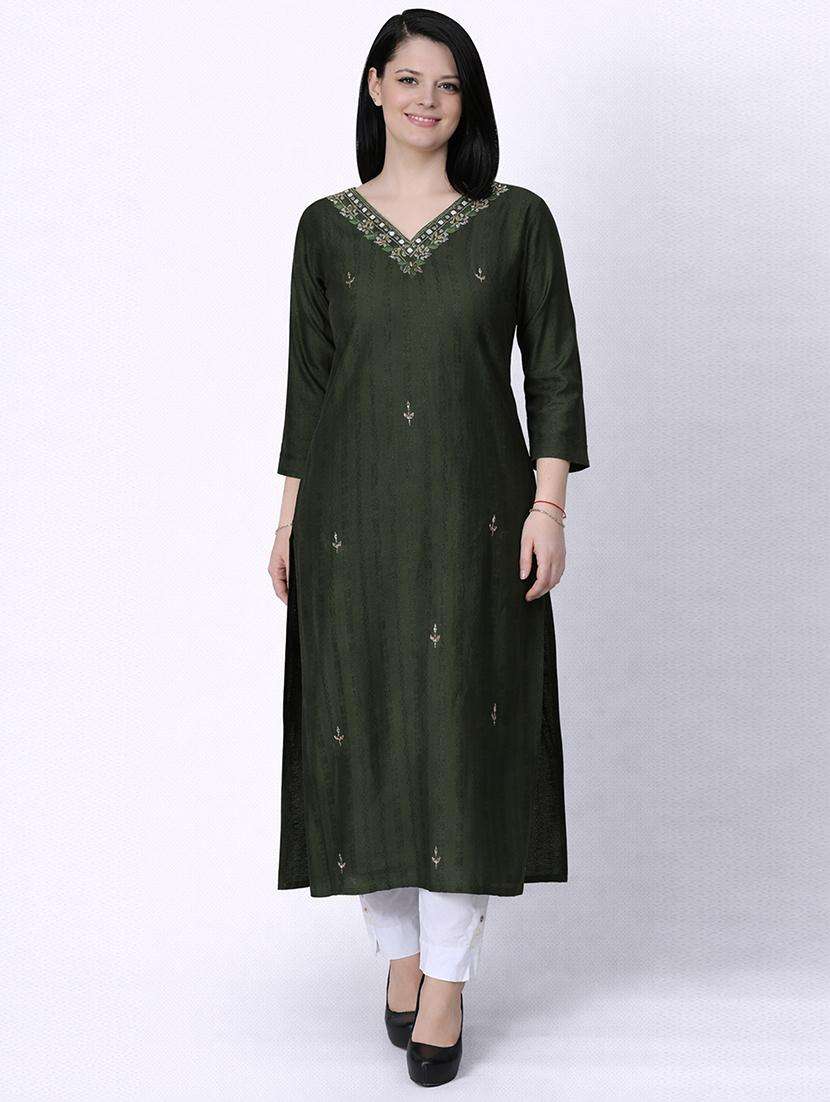 women self design three quarter sleeve straight kurta