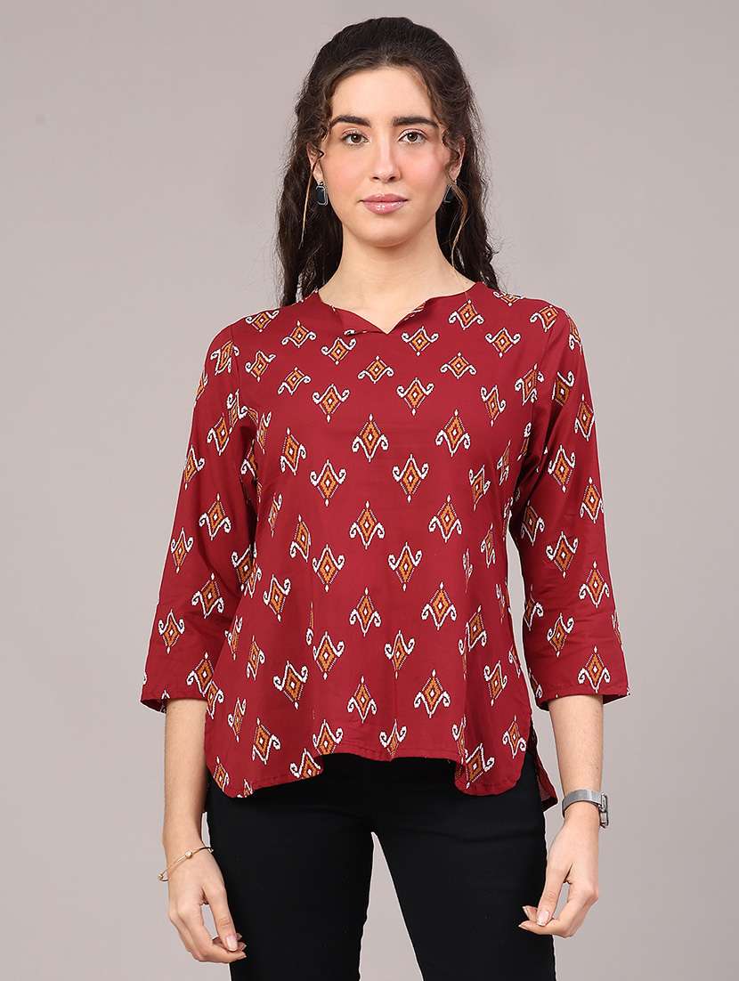 women printed three quarter sleeve straight kurti
