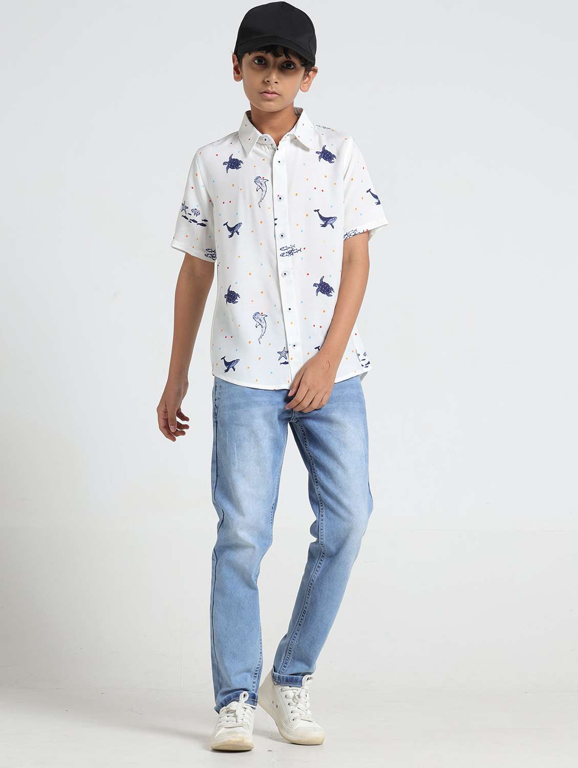 white cotton shirt - 22293464 -  Standard Image - 2