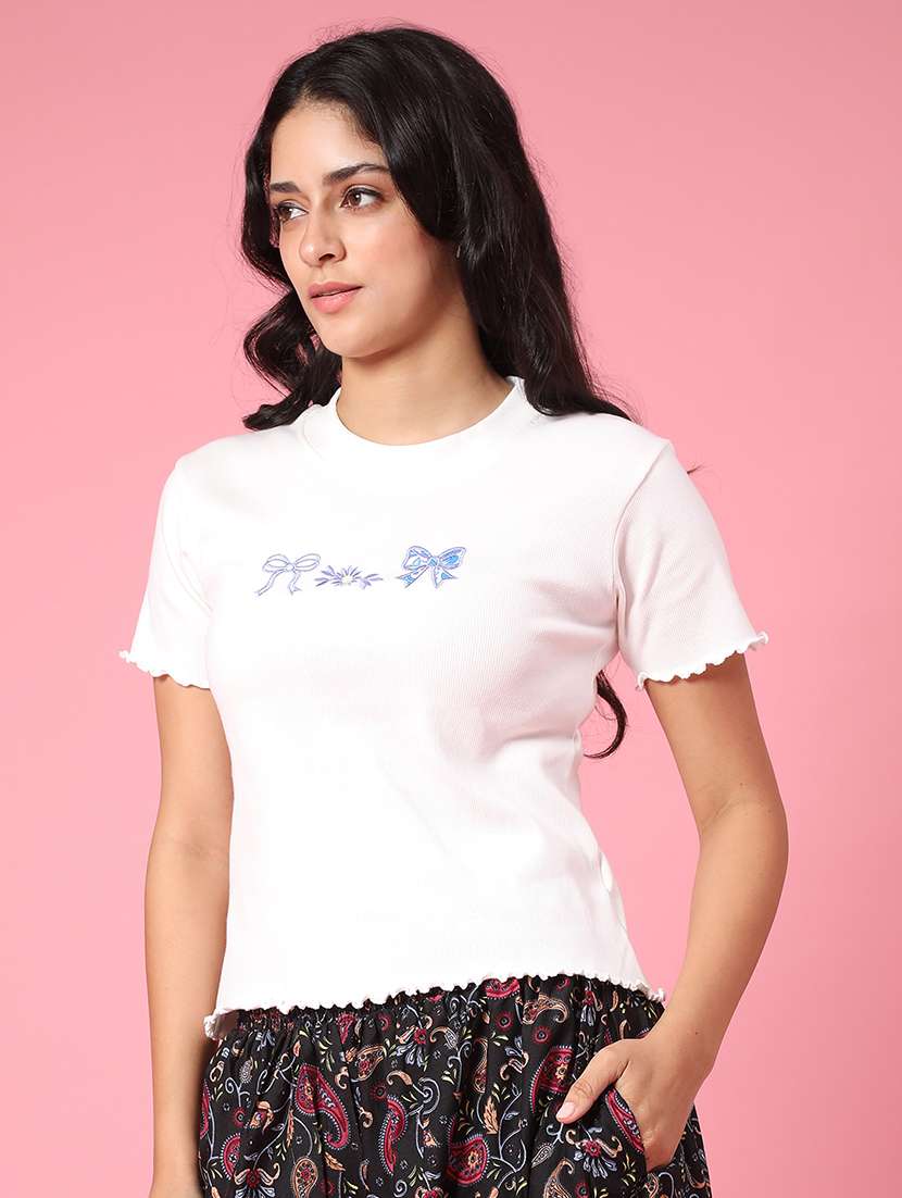 Women Printed Short Sleeves Regular Fit T-shirt - 22293854 -  Standard Image - 2
