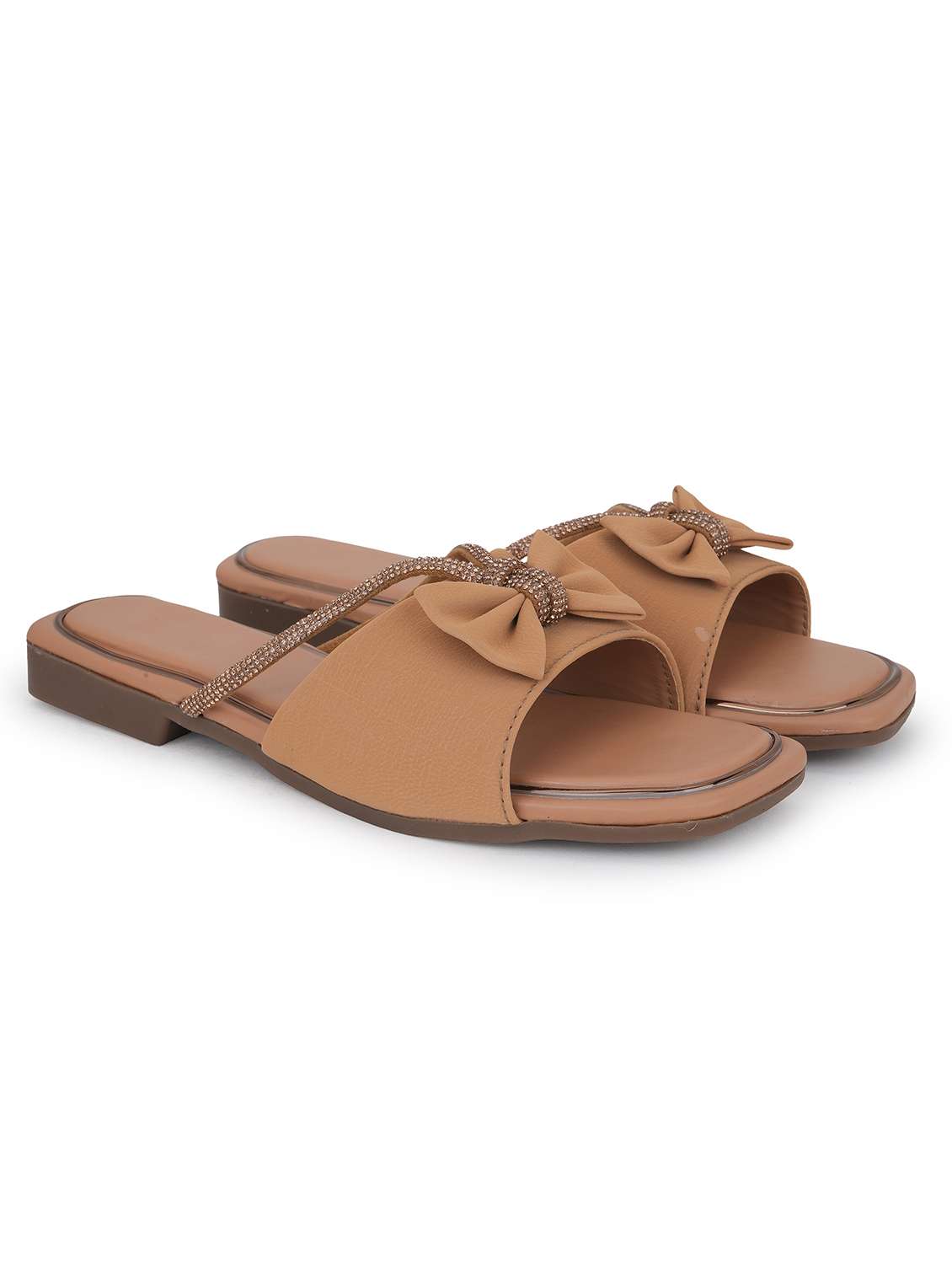 women solid slip on flat sandal