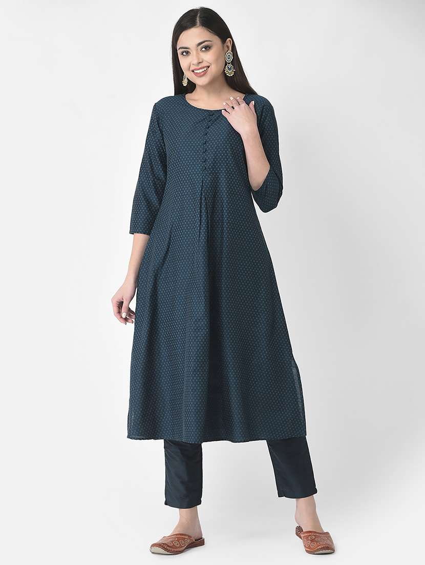 women printed three quarter sleeve a-line kurta
