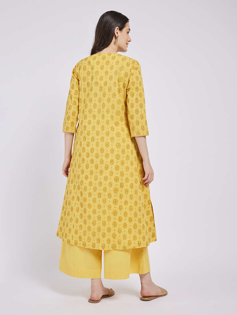 women printed three quarter sleeve a-line kurta - 22295095 -  Standard Image - 2