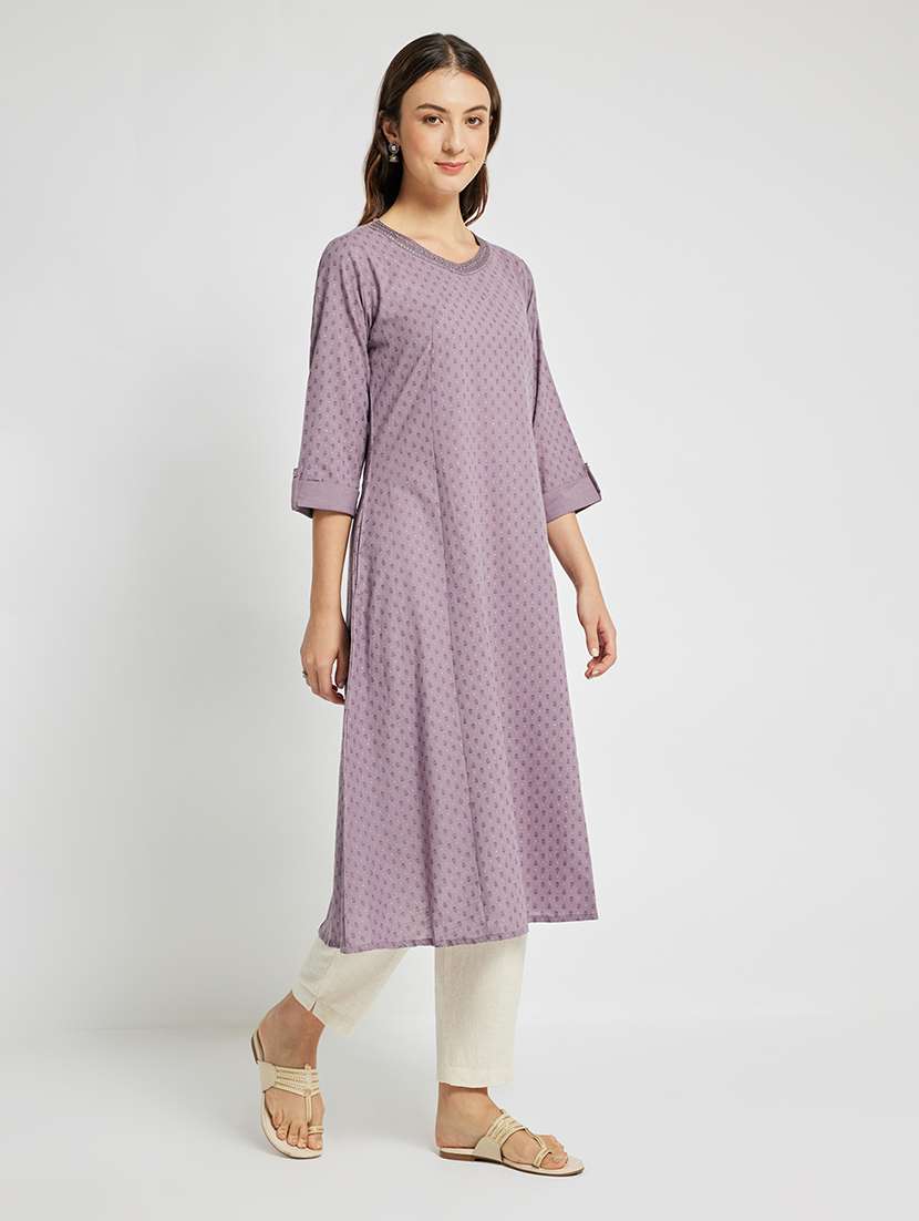 women printed three quarter sleeve a-line kurta - 22295099 -  Standard Image - 2