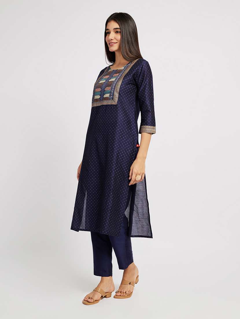 women printed three quarter sleeve straight kurta - 22295113 -  Standard Image - 2