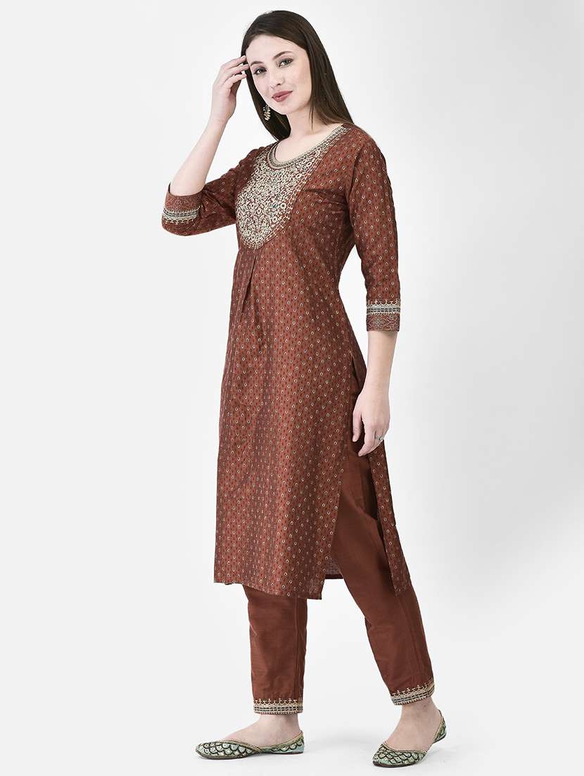 women printed three quarter sleevea-line kurta - 22295134 -  Standard Image - 2