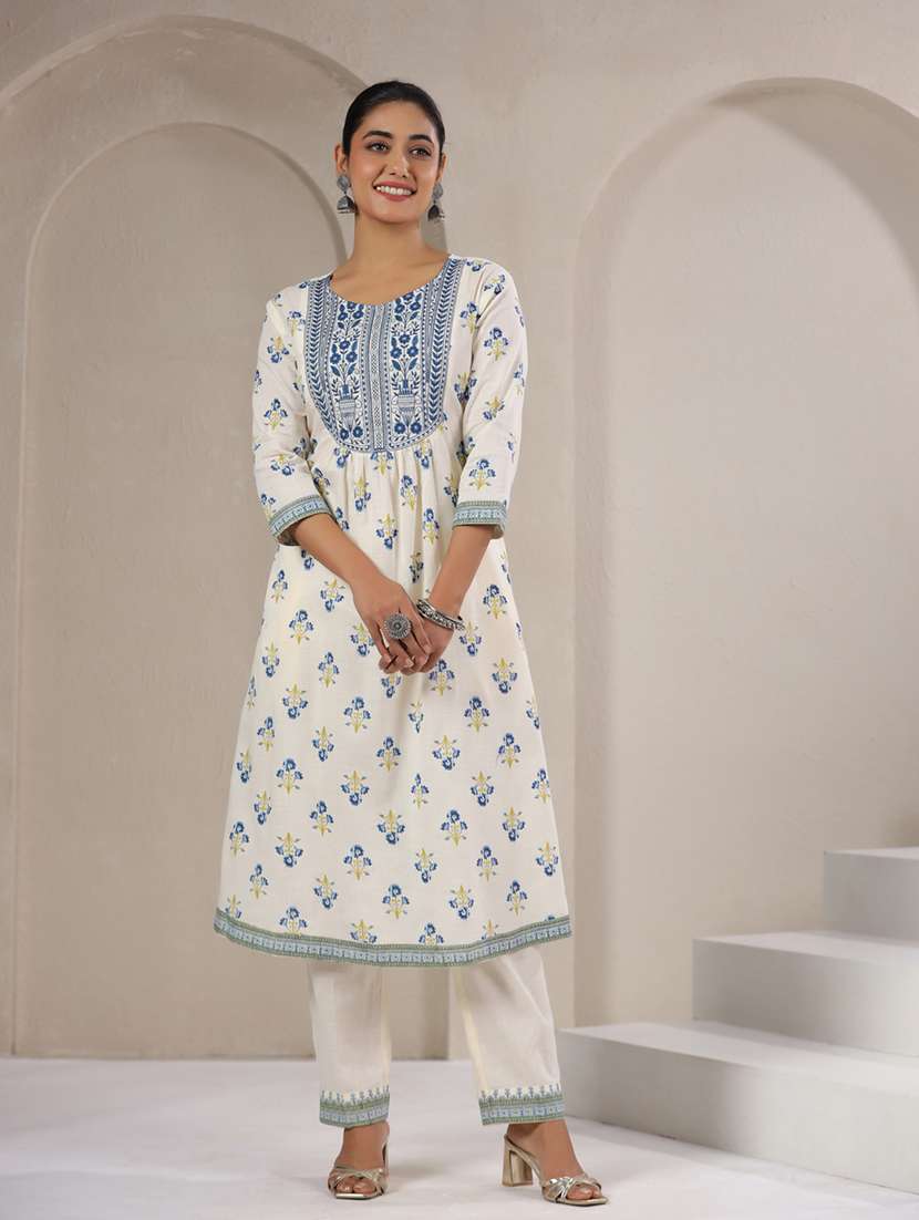 women floral printed three quarter sleeve a-line kurta