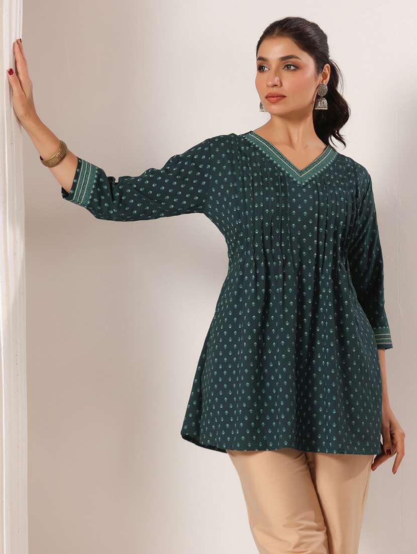 women printed three quarter sleeve a-line kurti