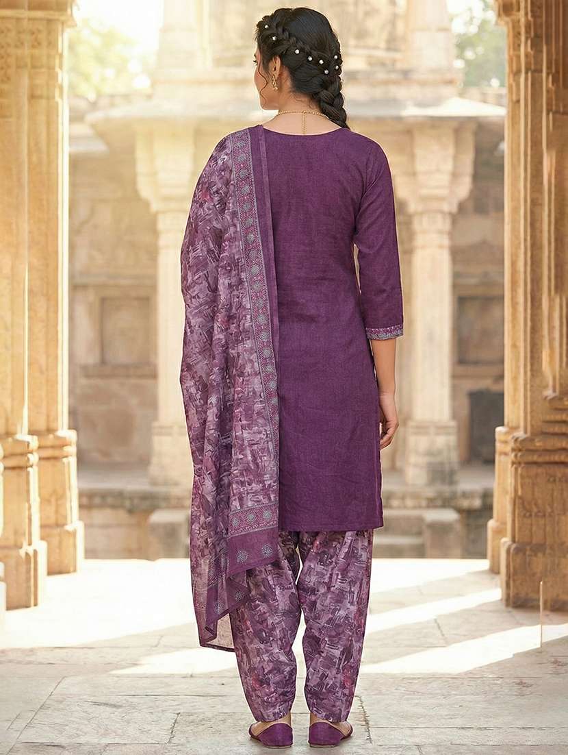 Women Solid Three Quarter Sleeve Kurta Salwar With Dupatta Set - 22295169 -  Standard Image - 2
