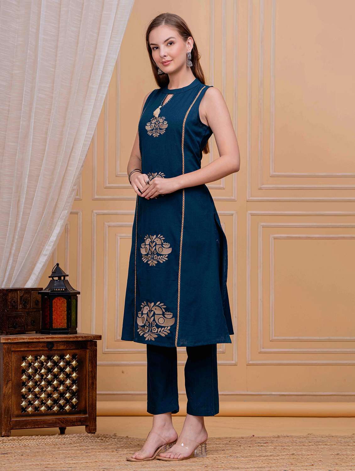 women solid with work sleeveless kurta with pant set - 22295833 -  Standard Image - 2