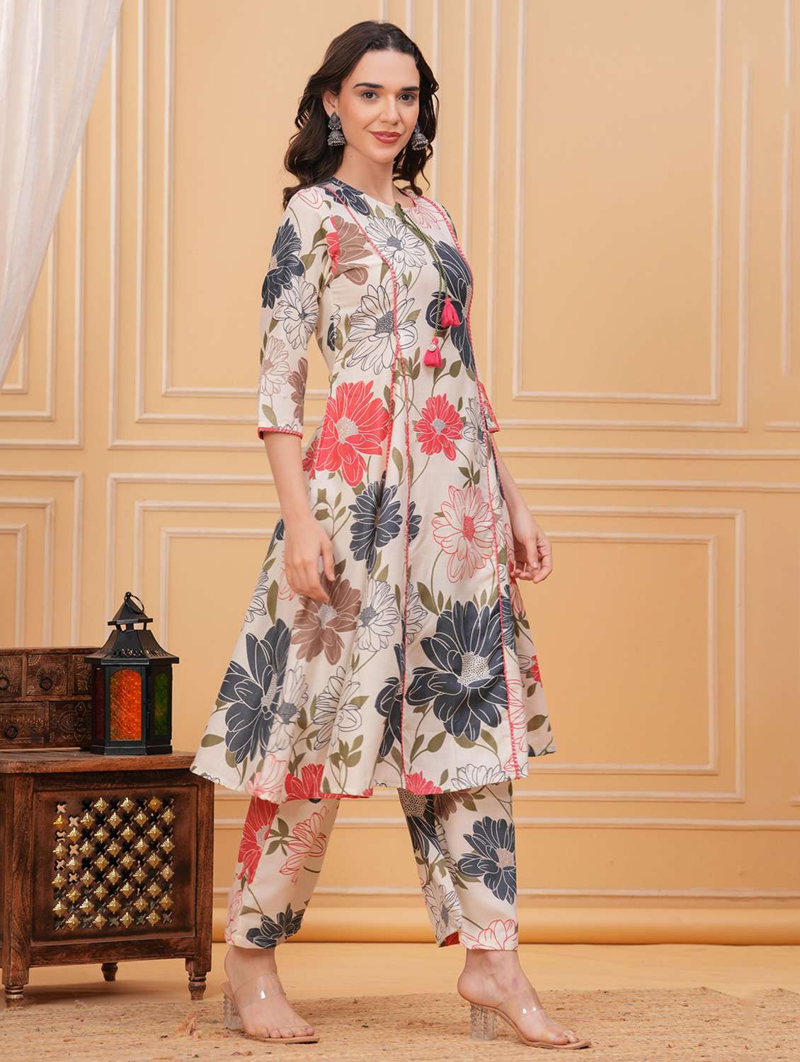 women floral tie up neck kurta pant set - 22295846 -  Standard Image - 2