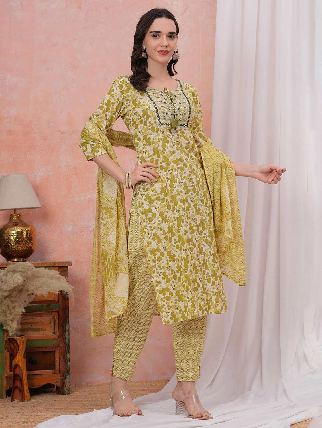 women printed tie-up neck kurta pant with dupatta set - 22295852 -  Standard Image - 2