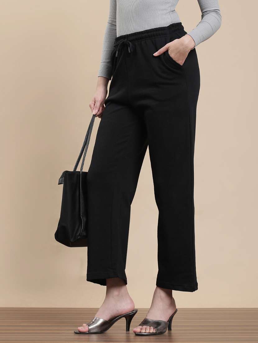 women solid mid rise straight trouser