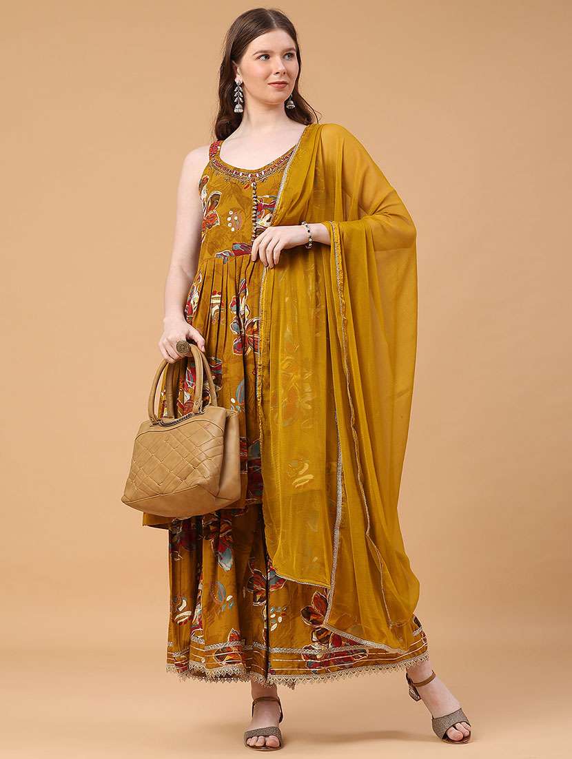 women floral sleeveless kurta sharara with dupatta set