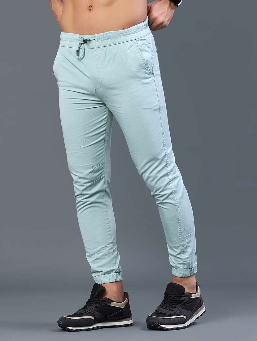 men solid mid rise slim fit jogger - 22296961 -  Standard Image - 2