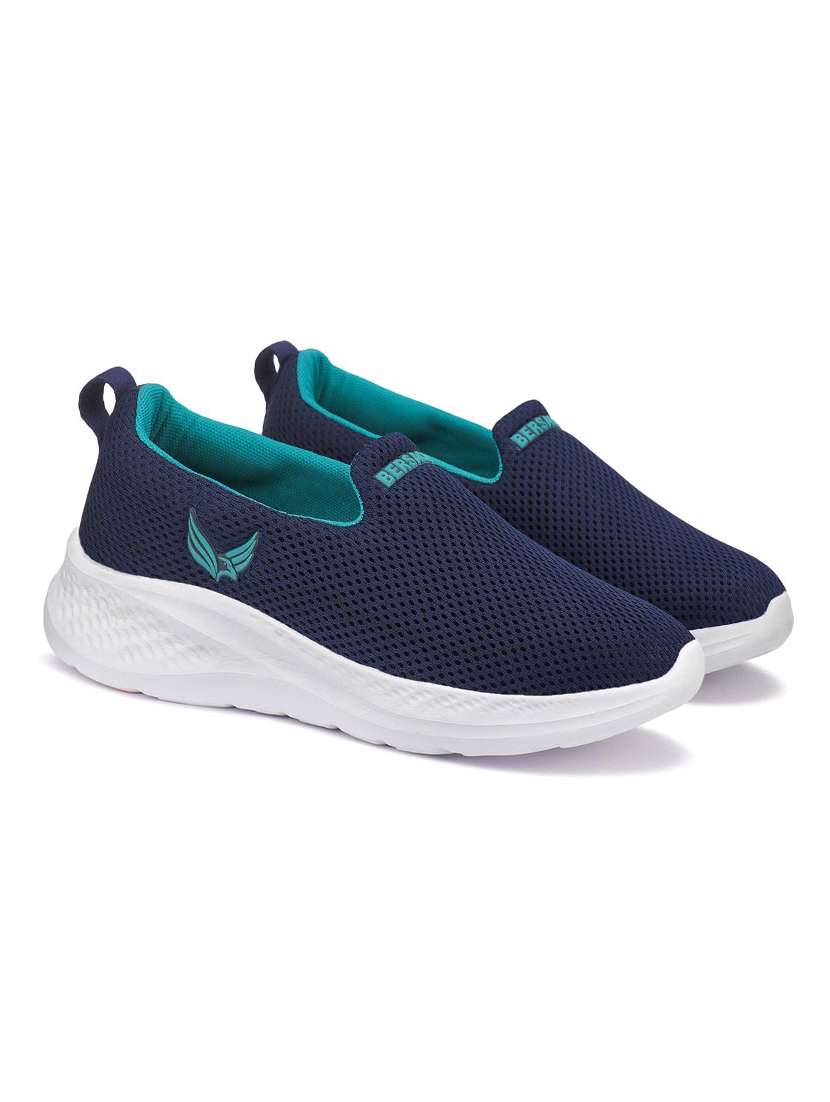 women solid slip on sports shoe - 22297200 -  Standard Image - 2