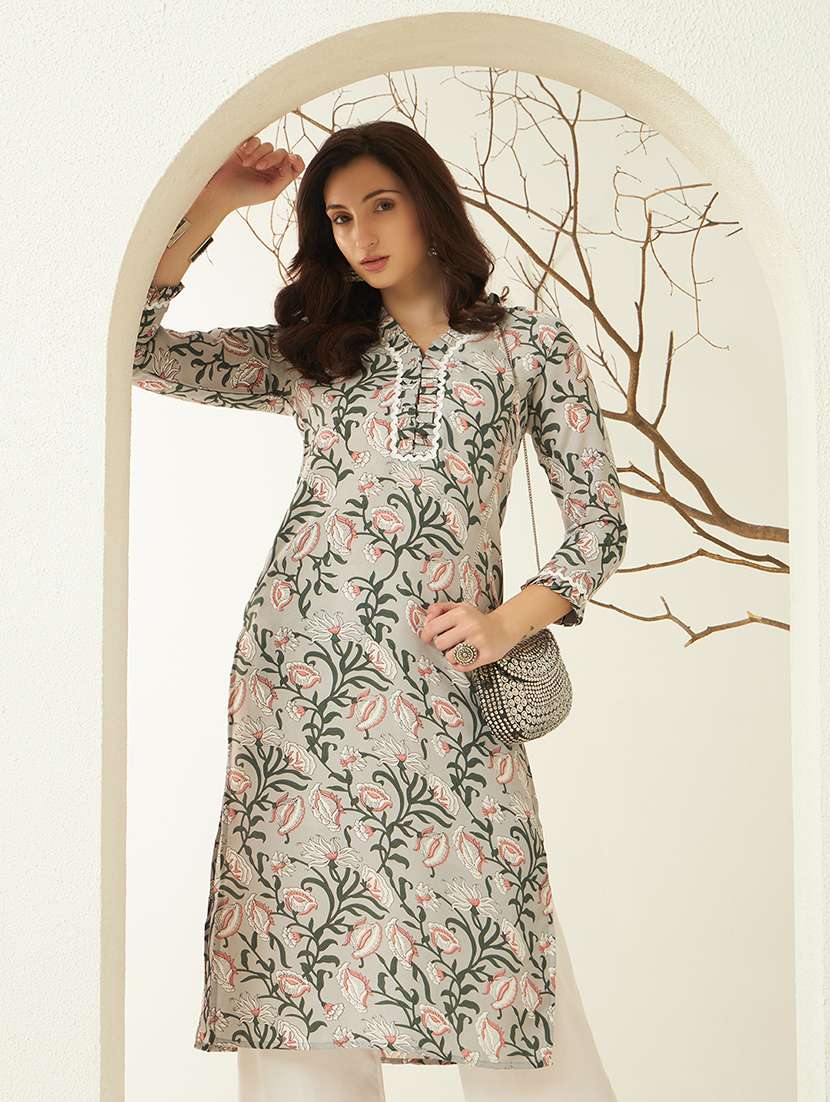 women floral three quarter sleeve kurta palazzo set - 22297395 -  Standard Image - 2