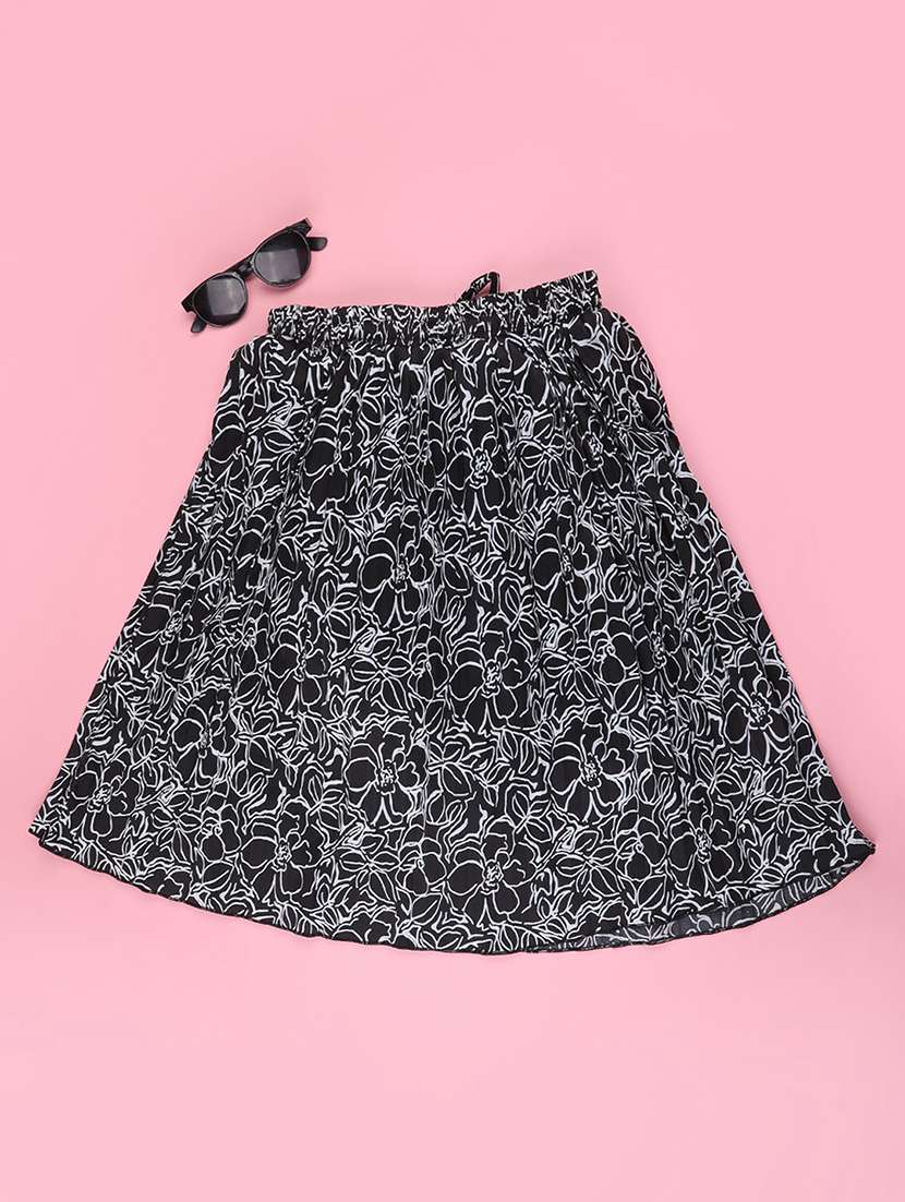 black satin flared skirt - 22298084 -  Standard Image - 2