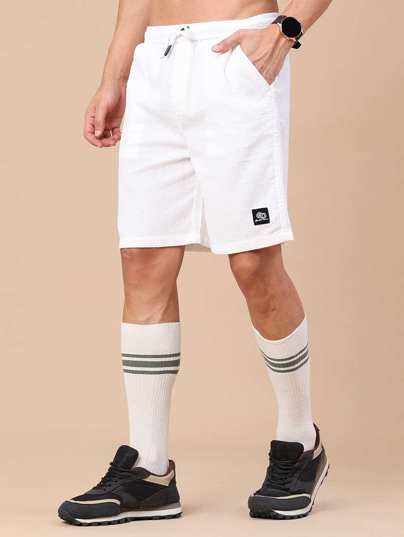 men textured mid rise regular fit shorts - 22298354 -  Standard Image - 2