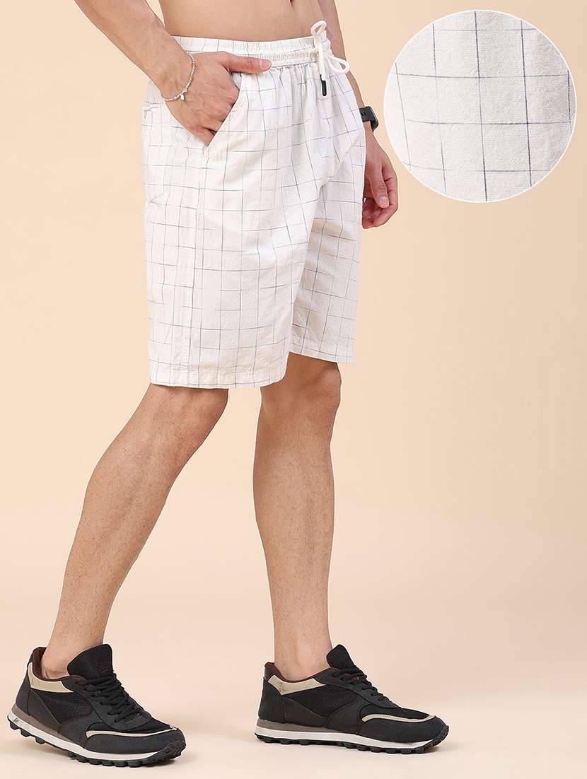 men checkered mid rise regular fit shorts - 22298355 -  Standard Image - 2