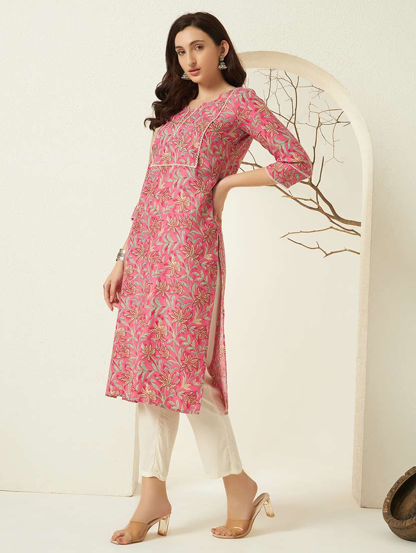 women floral three quarter sleeve straight kurta - 22298377 -  Standard Image - 2