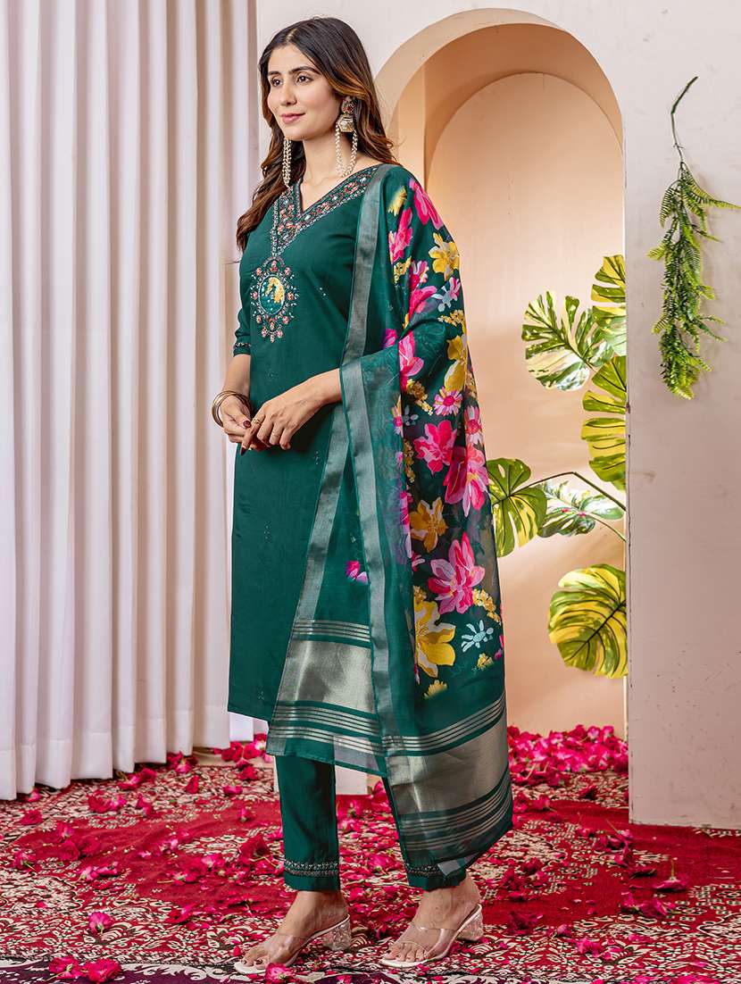 women solid with work three quarter sleeve kurta pant with dupatta set - 22298488 -  Standard Image - 2