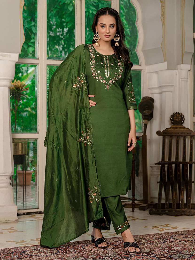 women solid with work three quarter sleeve kurta pant with dupatta set - 22298493 -  Standard Image - 2