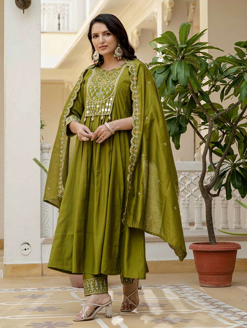women solid with work three quarter sleeve kurta pant with dupatta set - 22298502 -  Standard Image - 2