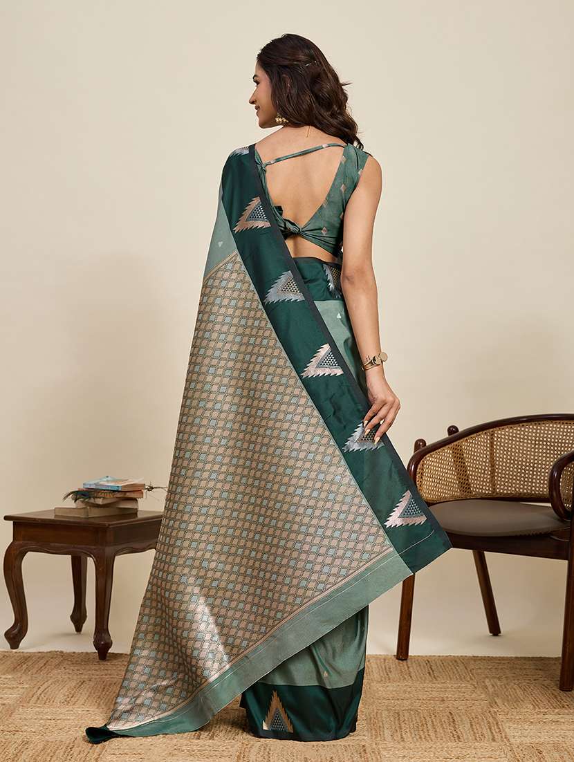 women self design banarasi saree with blouse - 22298666 -  Standard Image - 2