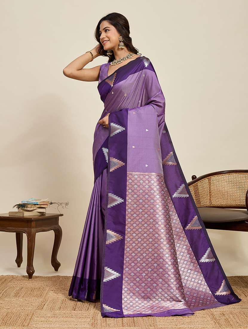 women self design banarasi saree with blouse - 22298667 -  Standard Image - 2