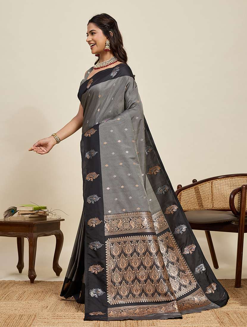 women self design banarasi saree with blouse - 22298683 -  Standard Image - 2
