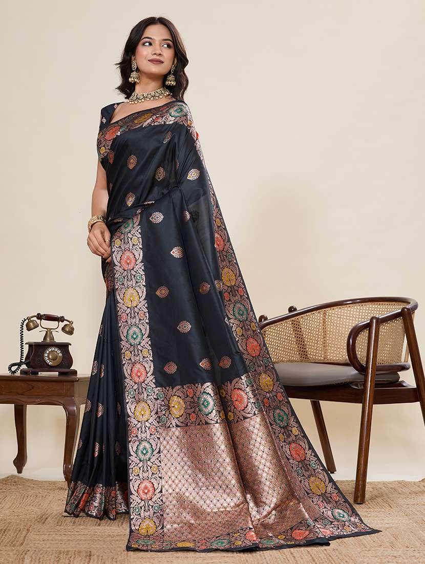 women self design banarasi saree with blouse - 22298708 -  Standard Image - 2
