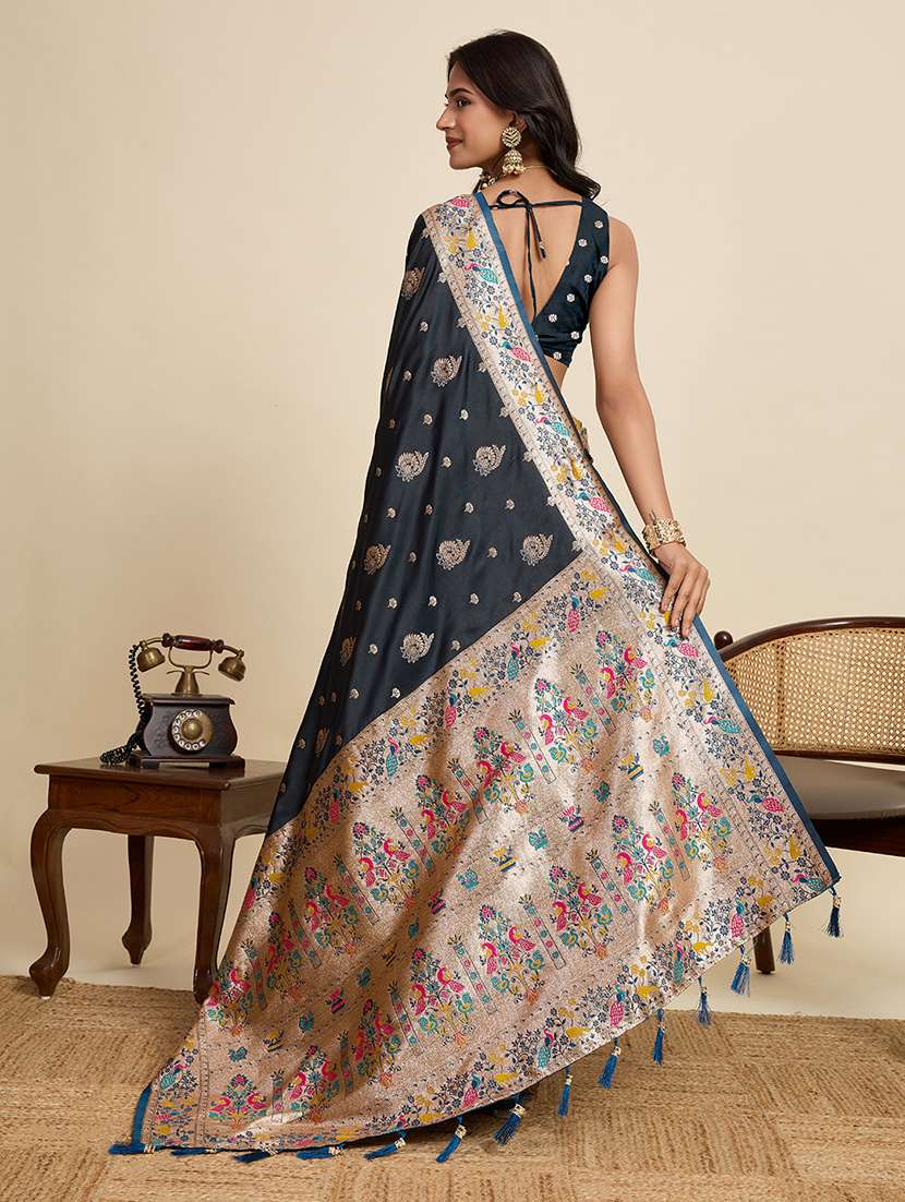 women self design paithani saree with blouse - 22298744 -  Standard Image - 2