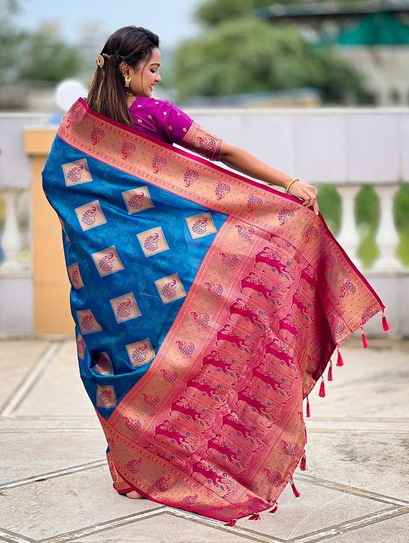 women self design banarasi saree with blouse - 22298781 -  Standard Image - 2