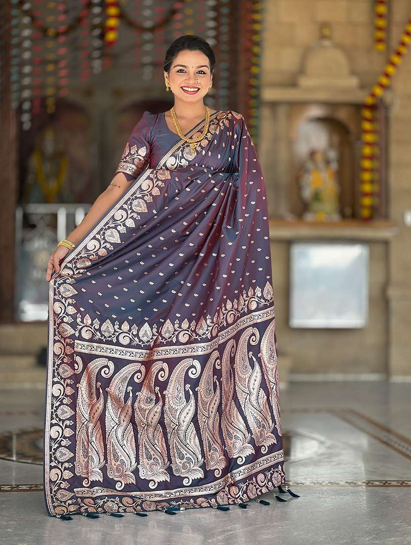 women self design banarasi saree with blouse - 22298856 -  Standard Image - 2