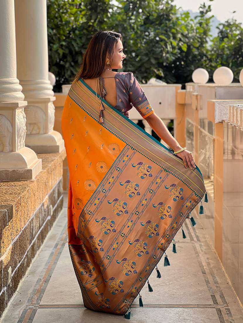 women self design paithani saree with blouse - 22298909 -  Standard Image - 2