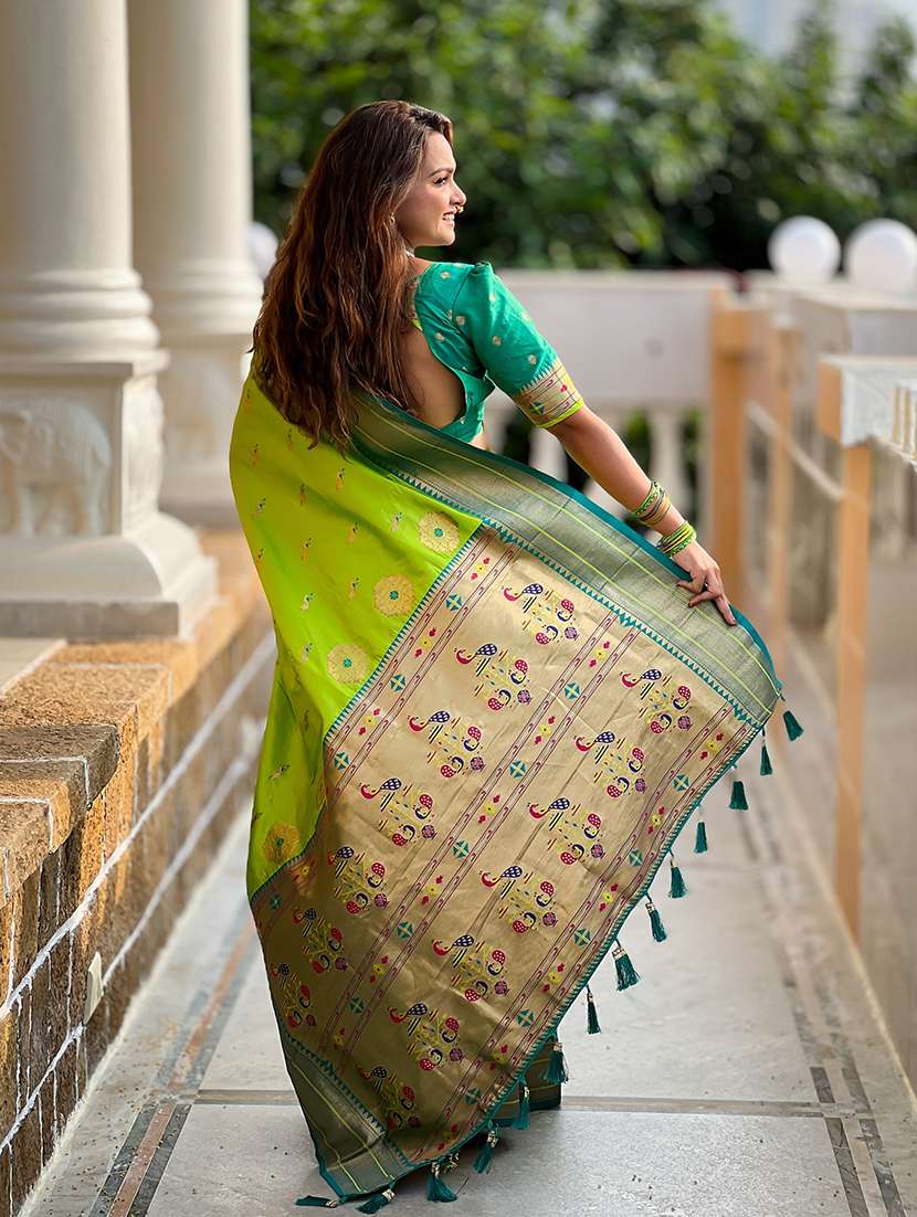 women self design paithani saree with blouse - 22298910 -  Standard Image - 2