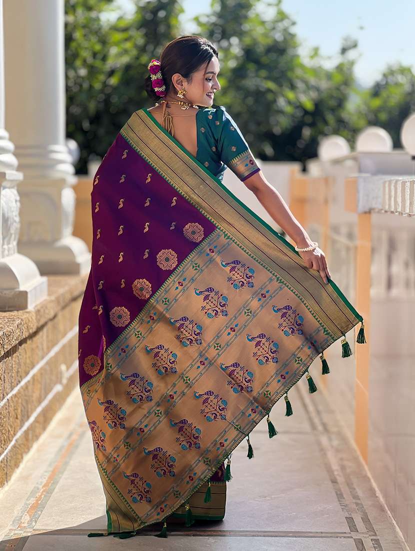 Women Self Design Paithani Saree With Blouse - 22298914 -  Standard Image - 2