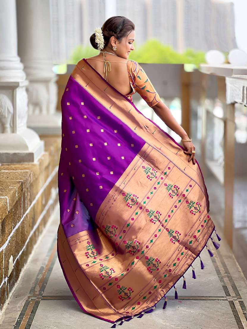 women self design paithani saree with blouse - 22298917 -  Standard Image - 2