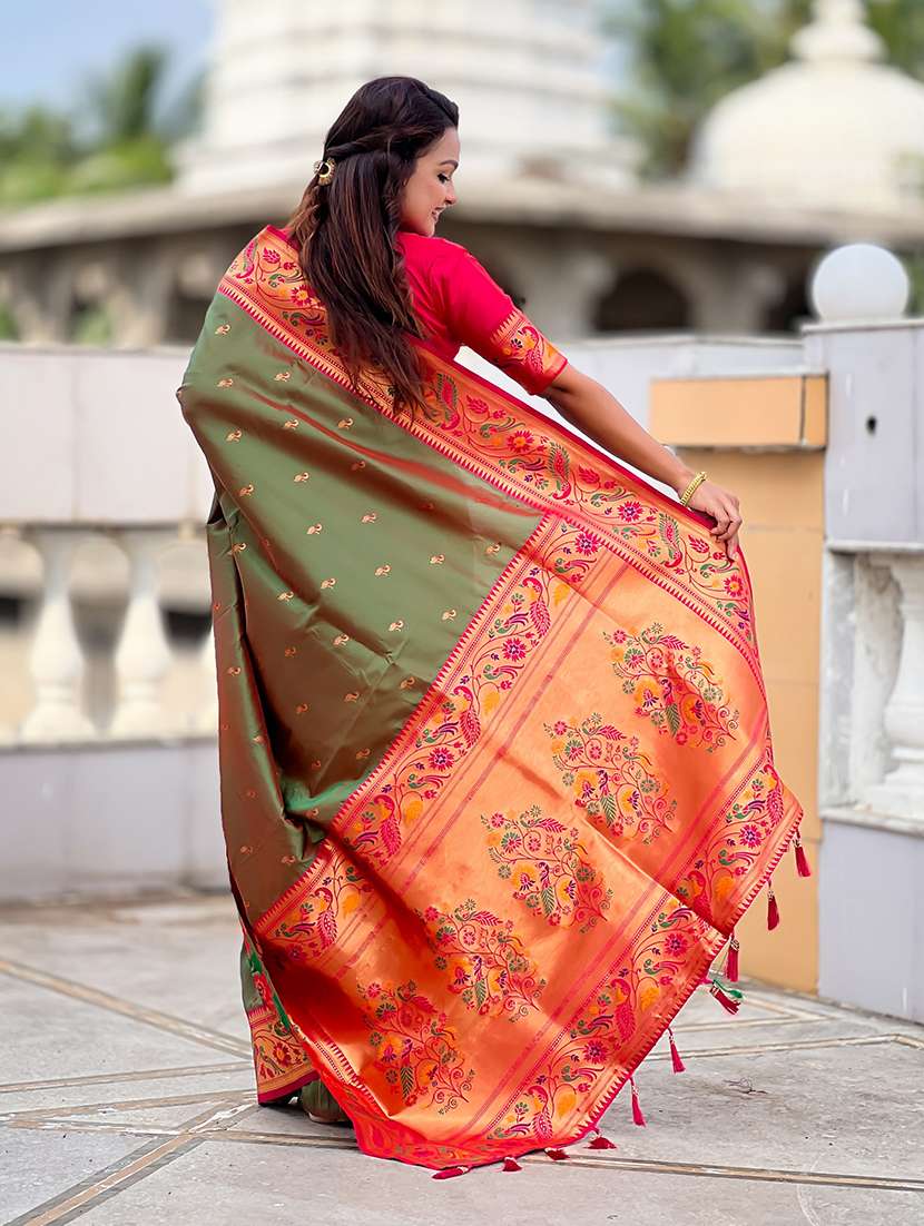 women self design paithani saree with blouse - 22298933 -  Standard Image - 2