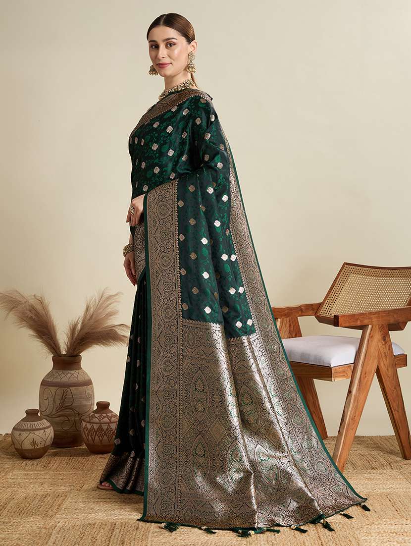 women self design banarasi saree with blouse - 22298984 -  Standard Image - 2