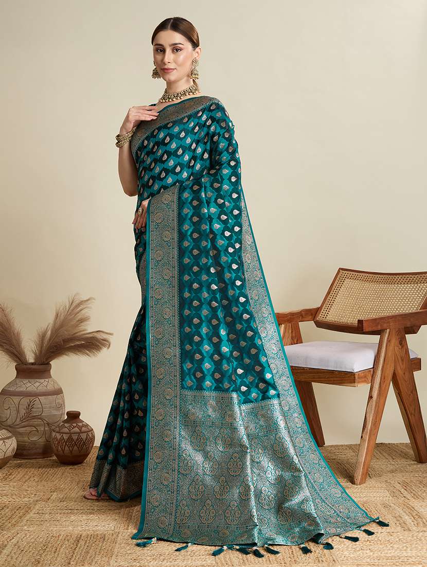 women self design banarasi saree with blouse - 22298993 -  Standard Image - 2