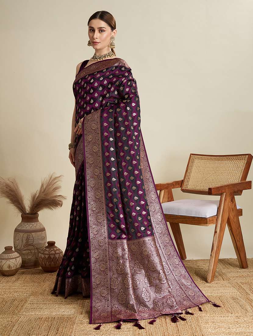 women self design banarasi saree with blouse - 22298998 -  Standard Image - 2