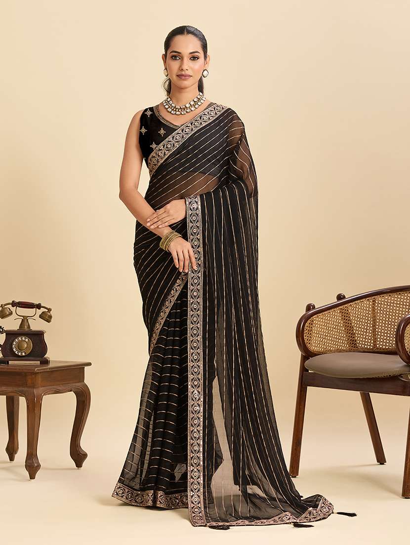 women striped bordered saree with blouse