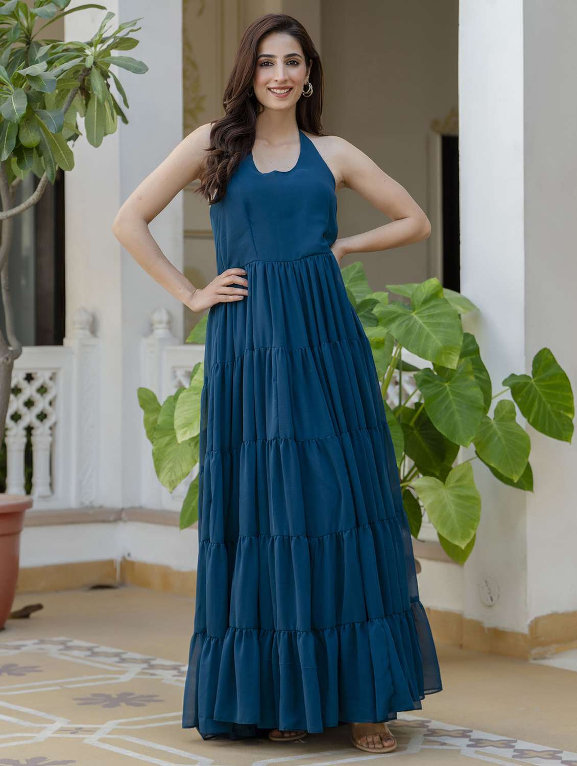 women solid halter neck tiered maxi dress