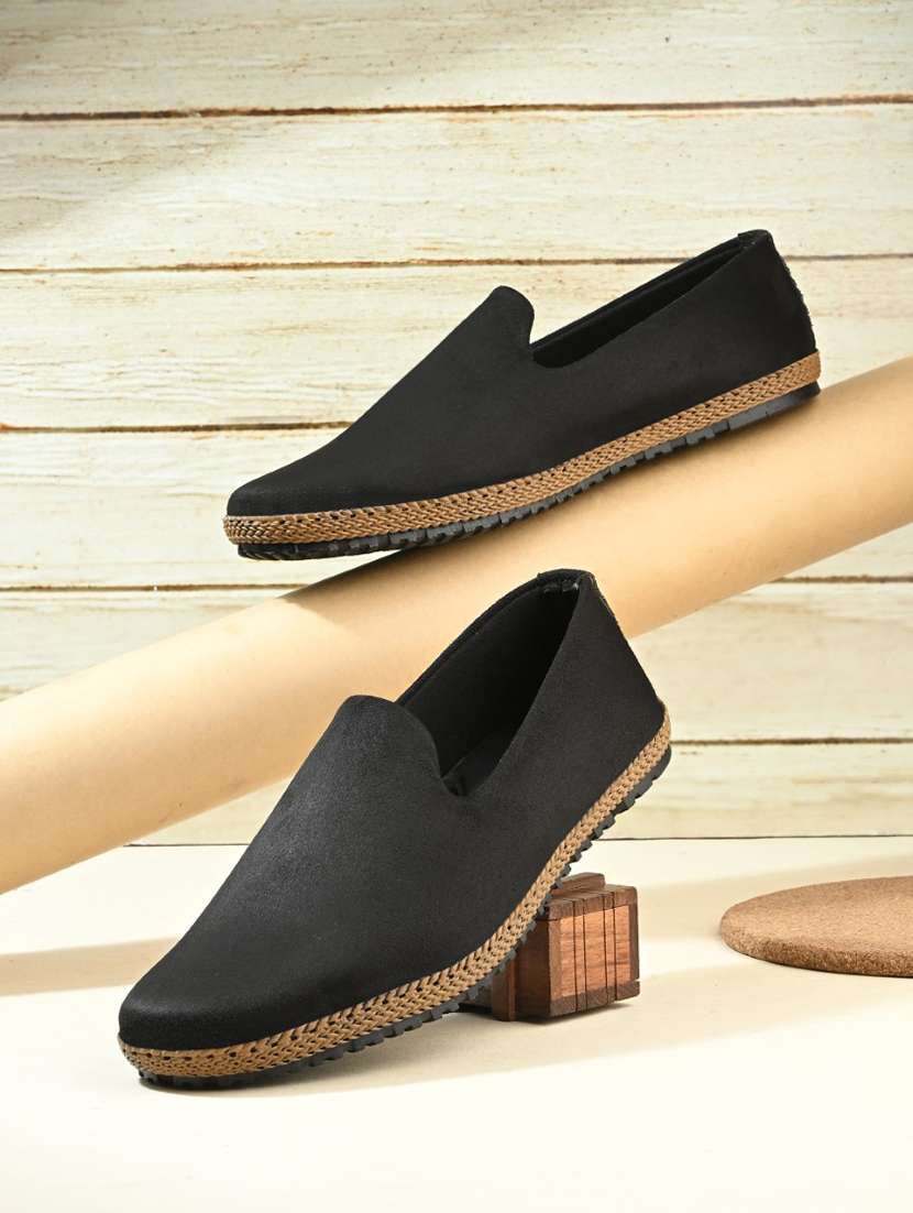 men black slip on loafer