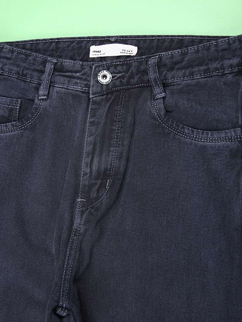 blue denim plain jean - 22299521 -  Standard Image - 2