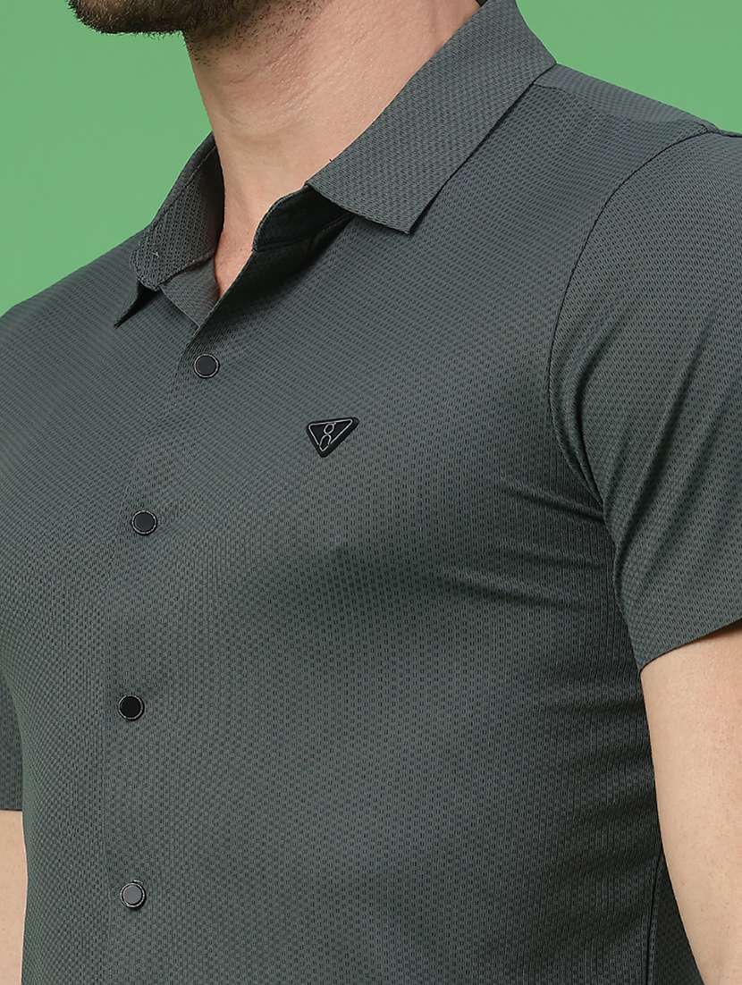 men solid short sleeve slim fit casual shirt - 22299823 -  Standard Image - 2